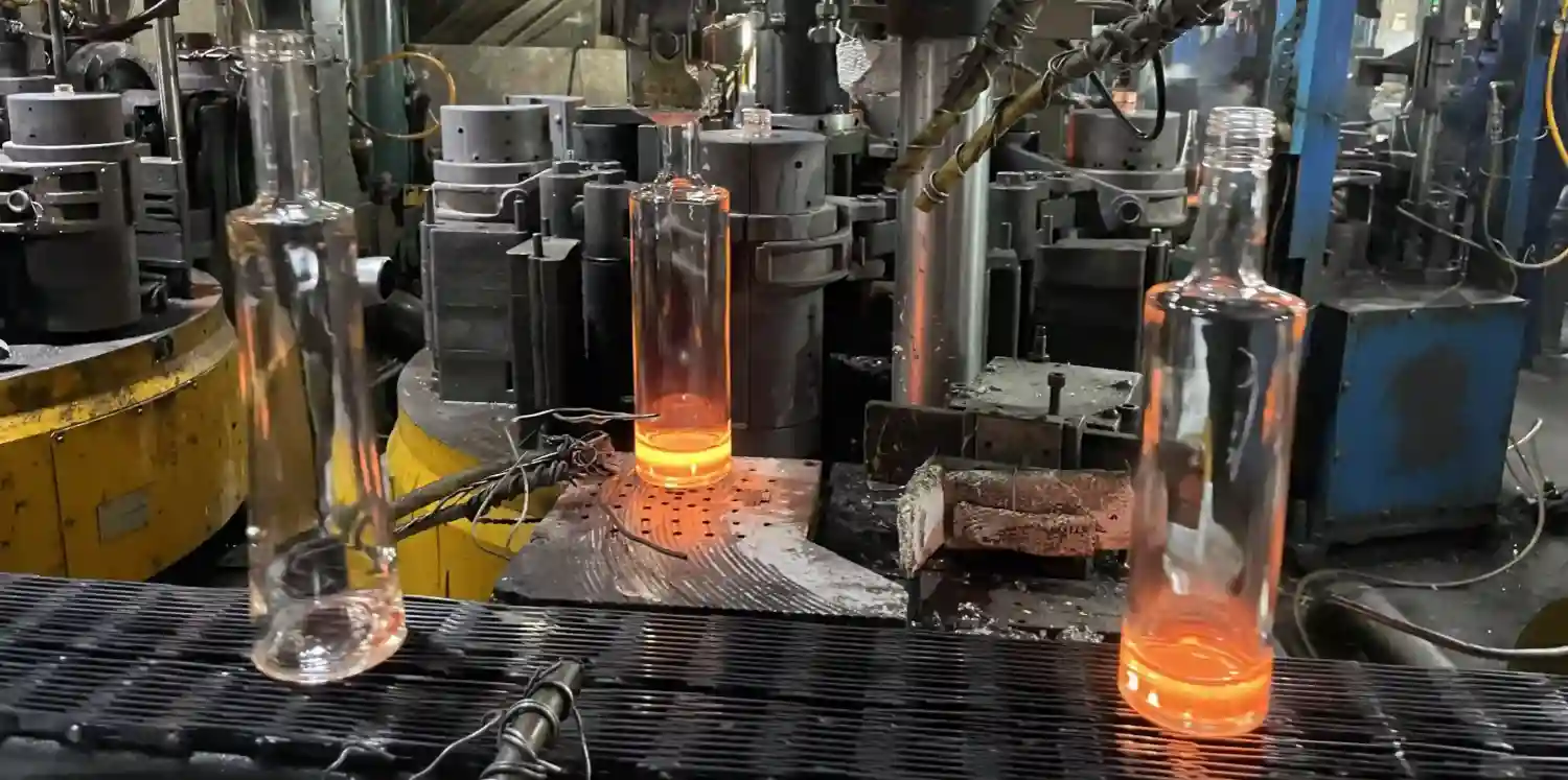 How to choose the right glass bottle manufacturer for tequila distilleries