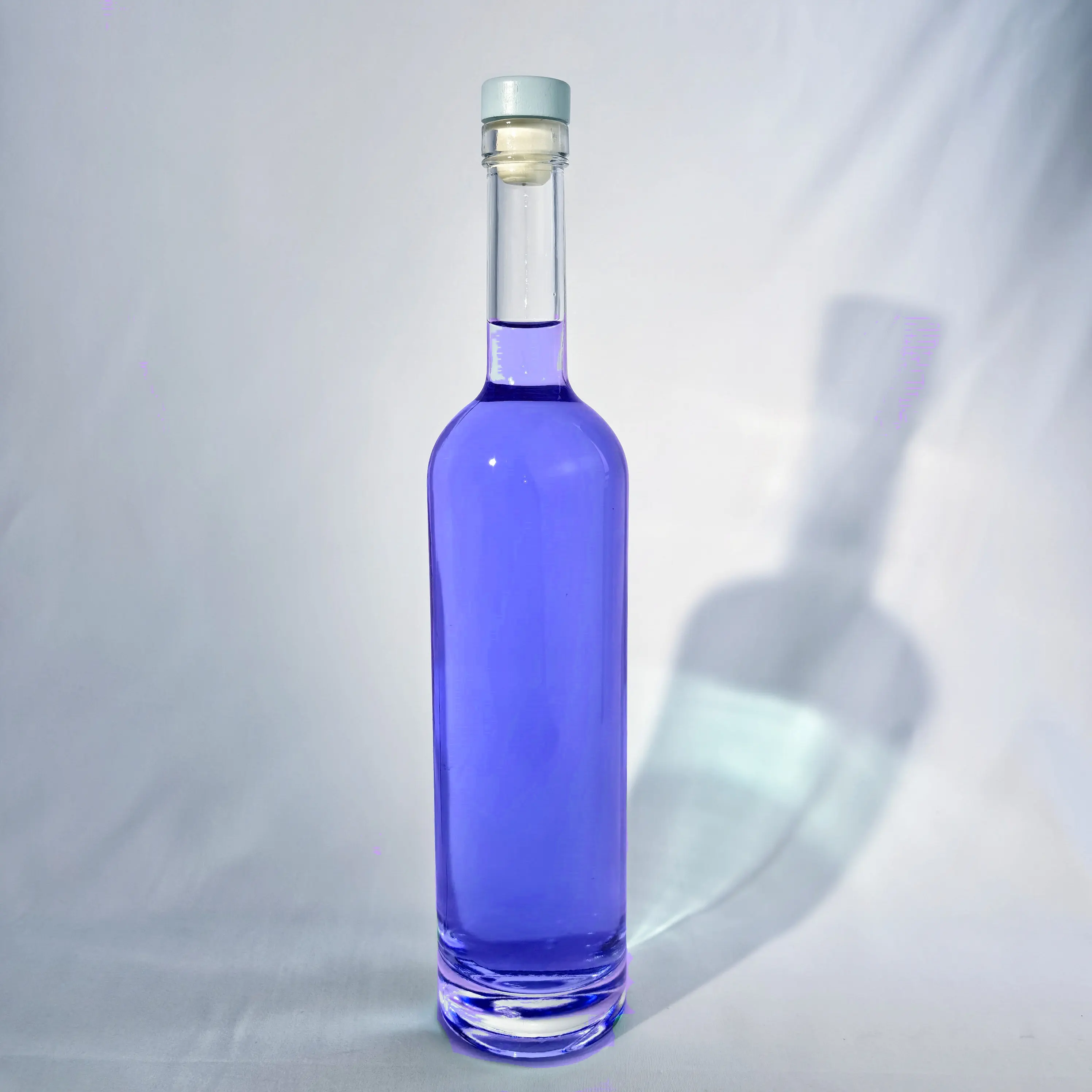 700ml Glass Bottle Spirit Bottle Vodka Bottle With Cork