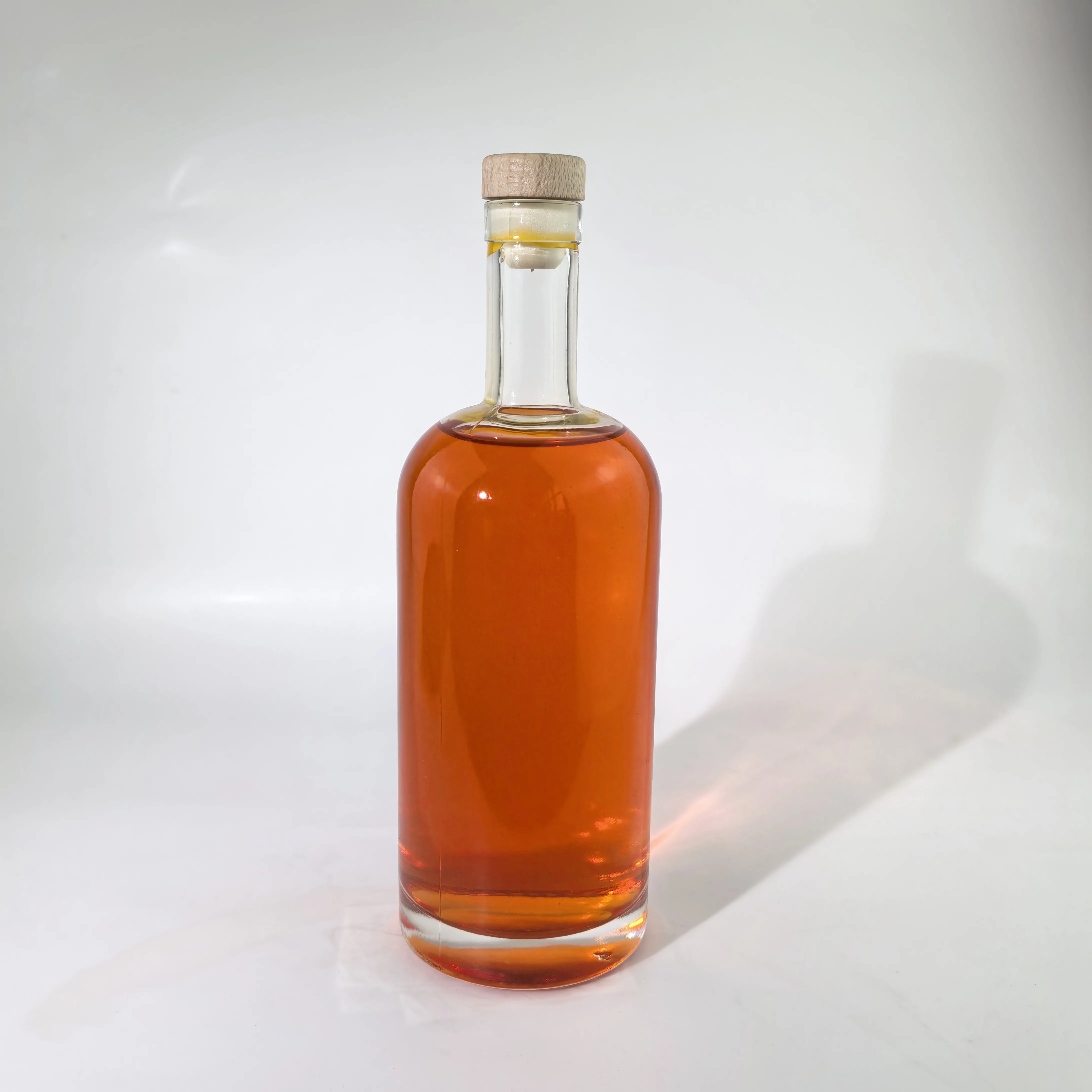 700ml Glass Bottle For Vodka Whiskey Gin Brandy